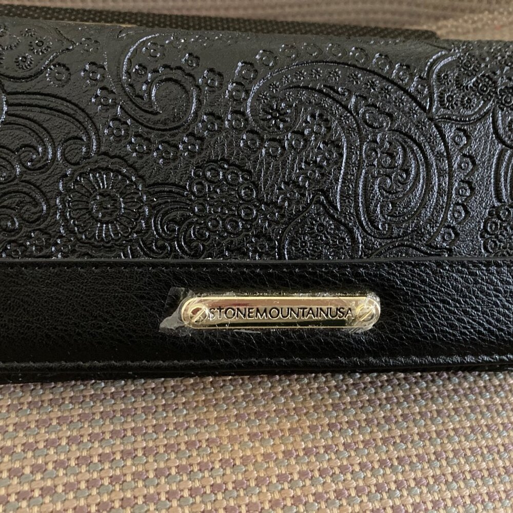 NEW Stonemountain USA LEATHER Wallet